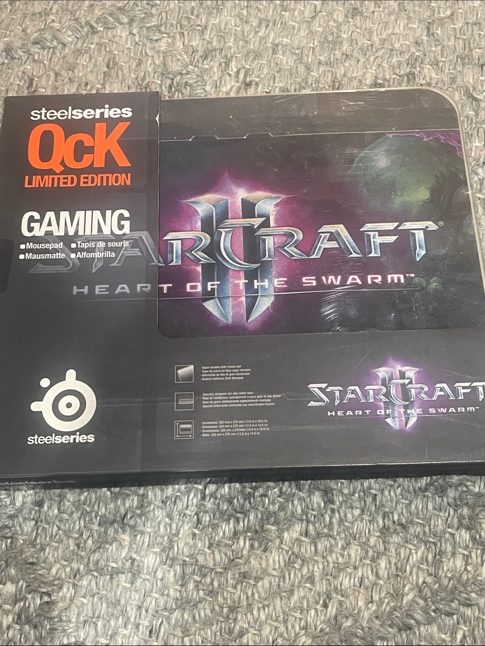 SteelSeries QcK Limited Edition StarCraft II Mousepad - Black & Purple